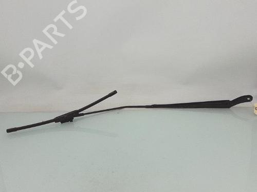 Front windshield wiper arm PEUGEOT 207 (WA_, WC_) 1.4 16V | BP29272477C143 