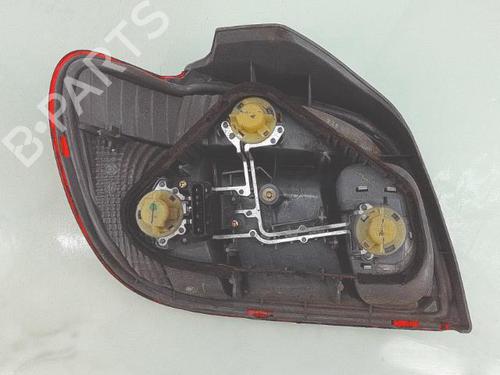 Right taillight TOYOTA YARIS (_P1_) 1.3 (SCP12_, SCP13_, SCP12R, SCP13R) | BP29756816C35