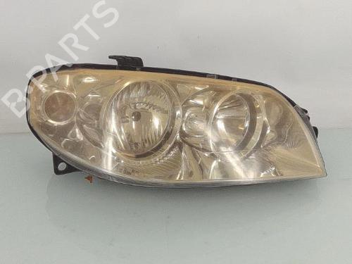 Used Right headlight FIAT PUNTO (188_) 1.3 JTD 16V (70 hp) 27236687