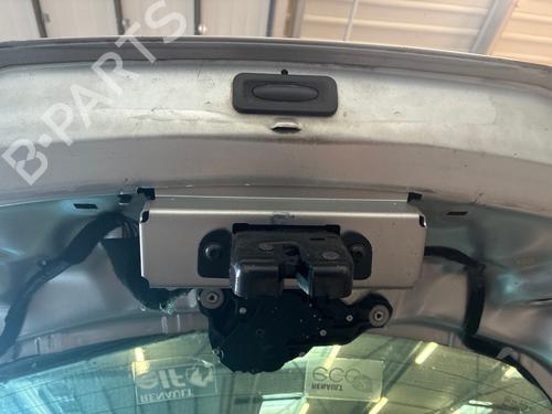 tailgate-renault-megane-iii-coupe-dz01_-2008-2009-2010-2011-2012-2013-2014-2015-2016-39231313 main image