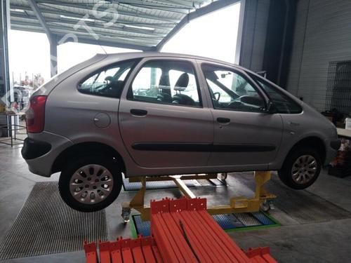 Højre foran tåkelykt CITROËN XSARA PICASSO (N68) 2.0 HDi | BP25366526C31 