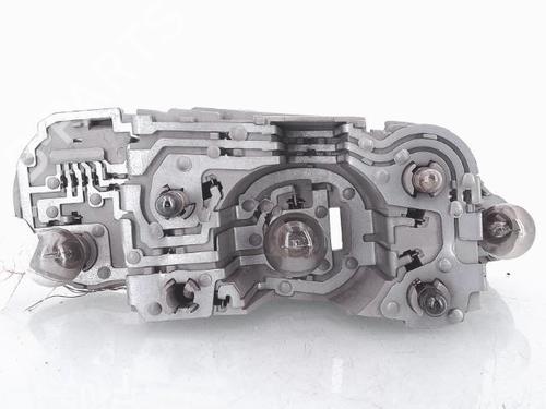 lamp-holder-toyota-corolla-verso-zer_-zze12_-r1_-2004-2005-2006-2007-2008-2009-25350658 main image