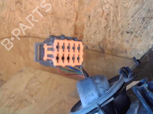 Used Right mirror PEUGEOT 206 Hatchback (2A/C) 1.4 i (75 hp) 25366695