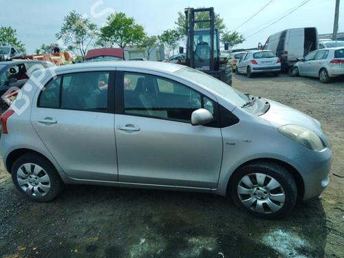 Right front window switch TOYOTA YARIS (_P9_) 1.4 D-4D (NLP90_, NLP90R) | BP25355308I26 - Image 7
