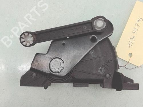 Used Electronic module RENAULT CLIO II (BB_, CB_) 1.2 LPG (58 hp) 32385392