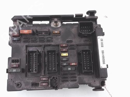 Fuse box PEUGEOT 307 Break (3E) 2.0 HDI 110 | BP25360680E1 - Image 2
