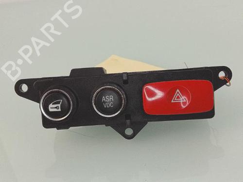 warning-switch-alfa-romeo-159-939_-2005-2006-2007-2008-2009-2010-2011-2012-25367954 main image
