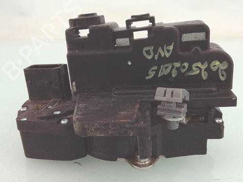 Used Front right lock CHEVROLET CAPTIVA (C100, C140) 2.0 D 4WD (150 hp) 29878495