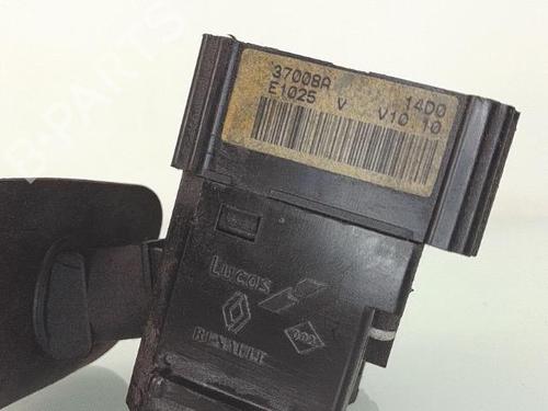 Used Switch Switch RENAULT CLIO II (BB_, CB_) 1.4 (B/CB0C, B/CB0S) (75 hp) 25356768 25356768