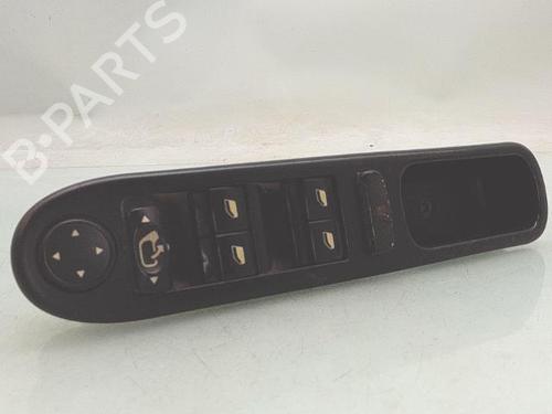 Used Left front window switch Left front window switch 36905846 36905846