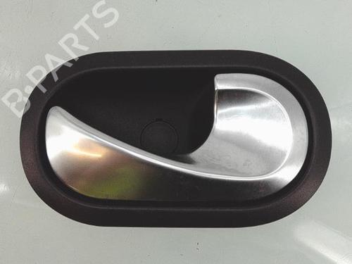 Used Front right interior door handle RENAULT TWINGO III (BCM_, BCA_) 0.9 TCe 90 (BCM9, BCM2) (90 hp) 29477486