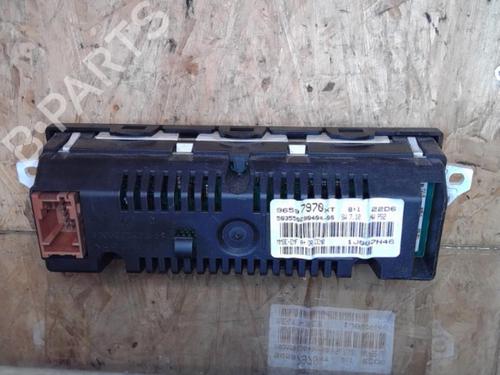 Multifunctionele display CITROËN C2 (JM_) 1.4 HDi | BP25359378C48 