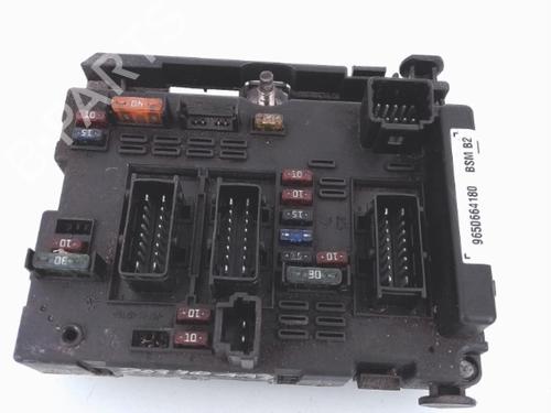 Zekeringkast PEUGEOT 307 (3A/C) 2.0 HDi 110 (107 hp) 25355149