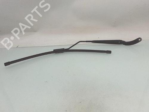 Used Front windshield wiper arm Front windshield wiper arm 38982336 38982336