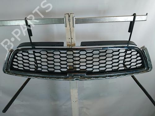Griglia anteriore CHEVROLET CAPTIVA (C100, C140) 2.2 D 4WD (184 hp) 32135896