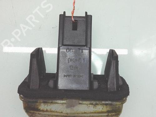 Used Licence plate light Licence plate light PEUGEOT 206 Hatchback (2A/C) 1.4 i (75 hp) 31659973 31659973