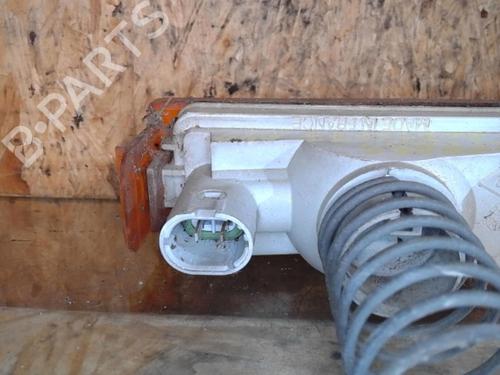 Used Right front indicator Right front indicator 25359001 25359001