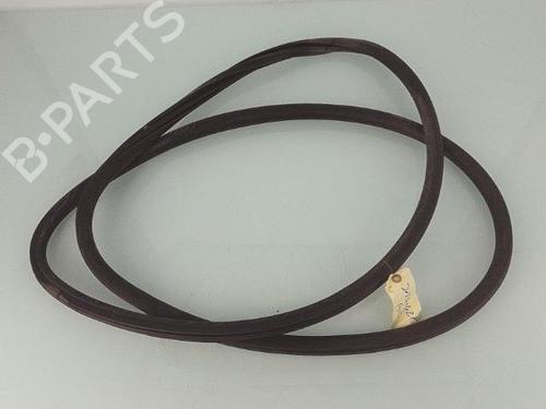 Used Rubber door seal PEUGEOT 308 II (LB_, LP_, LW_, LH_, L3_) 1.6 BlueHDi 120 (120 hp) 25371422