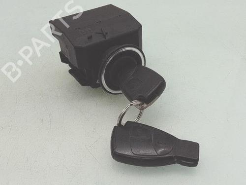 Used Ignition barrel MERCEDES-BENZ B-CLASS Sports Tourer (W245) B 180 CDI (245.207) (109 hp) 32337716