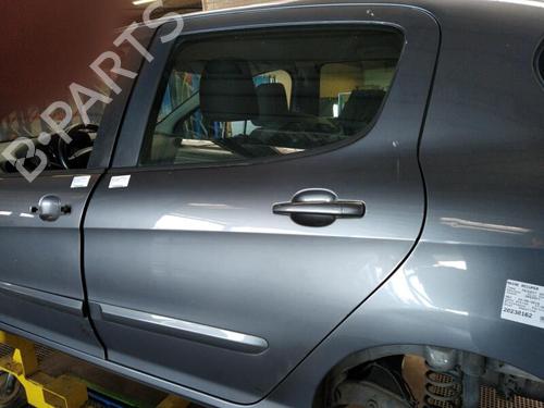 Used Left rear door PEUGEOT 308 I (4A_, 4C_) 1.6 HDi (92 hp) 25358057