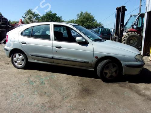 Højre baglygte RENAULT MEGANE I (BA0/1_) 1.6 16V (BA04, BA0B, BA11, BA1J, BA16, BA19, BA1K, BA1V,... | BP25365536C35 