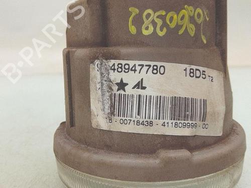 right-front-fog-light-peugeot-1007-km_-2005-40064525 main image