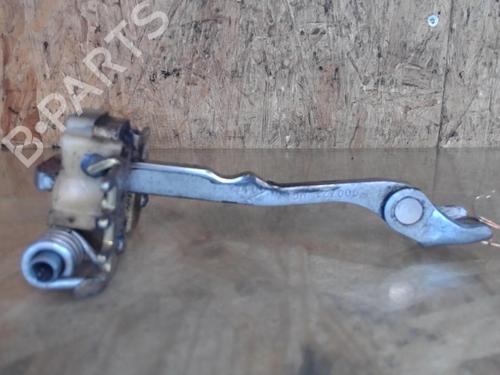 Used Hinge/Door check strap RENAULT LAGUNA II Grandtour (KG0/1_) 1.9 dCi (KG0G) (120 hp) 25366764