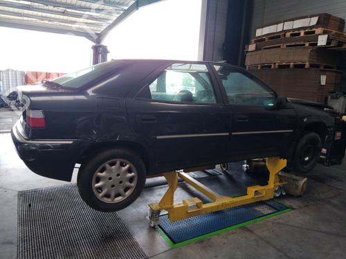 Left front indicator CITROËN XANTIA (X1_, X2_) 2.0 HDI 109 | BP25349714C32 
