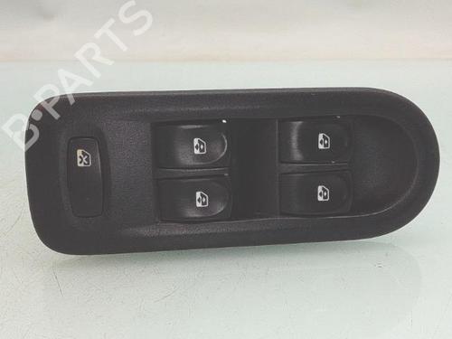 Used Left front window switch RENAULT CLIO III (BR0/1, CR0/1) 1.5 dCi (C/BR0G, C/BR1G) (68 hp) 31259434