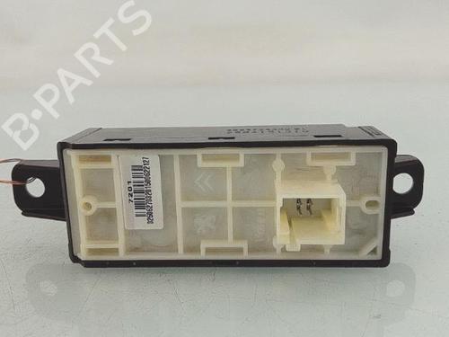 Switch PEUGEOT 208 I (CA_, CC_) 1.2 VTI 82 | BP28680811I30