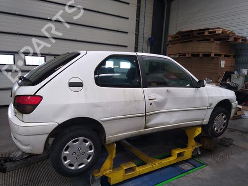 Used Parts PEUGEOT 306 Hatchback (7A, 7C, N3, N5) 1.9 D 4334513