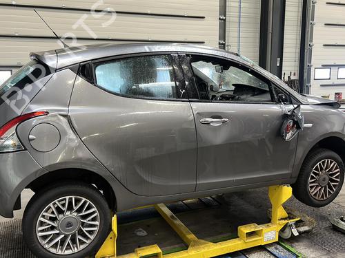 Rear left lock LANCIA YPSILON (312_) 1.2 (312.PXA1A, 312.YXA1A) | BP25371934C100 - Image 9