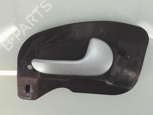 Used Front right interior door handle OPEL CORSA C (X01) 1.3 CDTI (F08, F68) (70 hp) 25352076