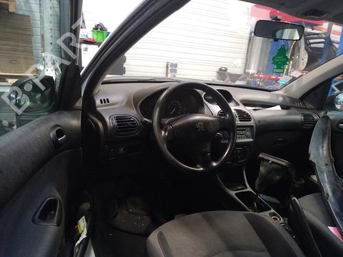 Switch PEUGEOT 206 Hatchback (2A/C) 1.4 i | BP31873287I30