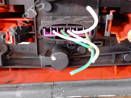 Right taillight PEUGEOT 106 II (1A_, 1C_) 1.1 i | BP25373268C35 