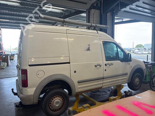 Left headlight FORD TRANSIT CONNECT (P65_, P70_, P80_) 1.8 Di | BP39583329C28 - Image 9