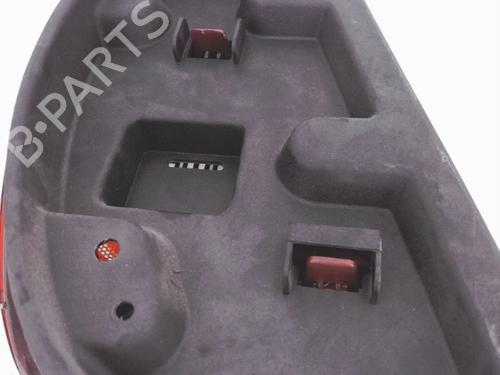 right-taillight-citroen-c5-i-dc_-2001-2002-2003-2004-2005-25355332 main image