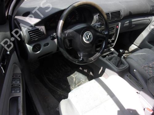 Left headlight VW PASSAT B5 Variant (3B5) 1.9 TDI | BP25373725C28 - Image 8