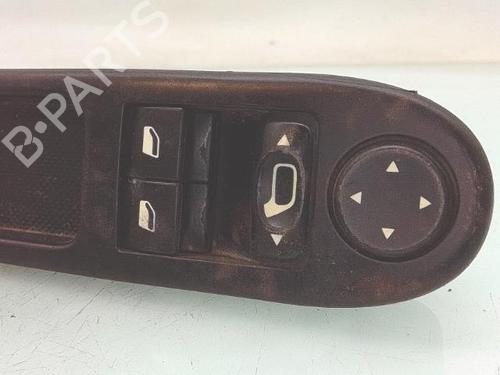 Used Left front window switch Left front window switch PEUGEOT 307 (3A/C) 1.6 HDi (90 hp) 40607150 40607150
