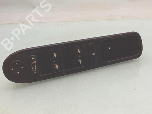 Used Left front window switch Left front window switch PEUGEOT 307 SW (3H) [2002-2009] 33804991 33804991