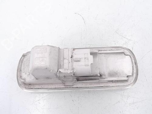 Used Right front indicator Right front indicator CITROËN C4 Coupe (LA_) 1.6 HDi (109 hp) 25371970 25371970