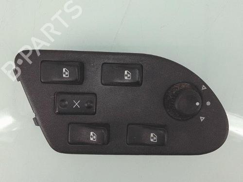 Used Left front window switch RENAULT SAFRANE II (B54_) 2.2 dT (B54G) (113 hp) 25371047