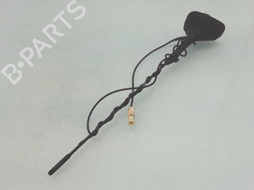 Antenne/Base RENAULT MEGANE III Coupe (DZ0/1_) 1.5 dCi (DZ09, DZ0D, DZ1F, DZ1G, DZ14, DZ29) (110 hp) 32985786