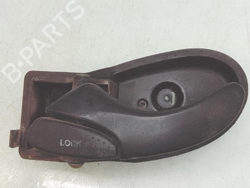 Used Front left interior door handle Front left interior door handle 37203429 37203429