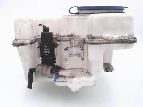 Used Windscreen washer tank Windscreen washer tank MERCEDES-BENZ B-CLASS Sports Tourer (W245) B 180 CDI (245.207) (109 hp) 25357878 25357878