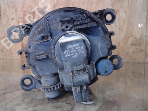 Used Left front fog light RENAULT SCÉNIC II (JM0/1_) 1.5 dCi (JM02, JM13) (101 hp) 25367621
