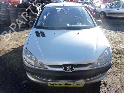 Fuse box PEUGEOT 206 Hatchback (2A/C) 2.0 HDI 90 | BP25359133E1 