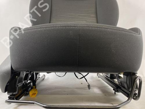 Used Right front seat PEUGEOT 208 I (CA_, CC_) 1.4 HDi (68 hp) 25371762