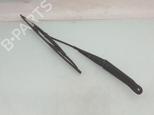 Used Front windshield wiper arm Front windshield wiper arm FIAT PUNTO (188_) 1.2 60 (188.030, .050, .130, .150, .230, .250) (60 hp) 36671666 36671666