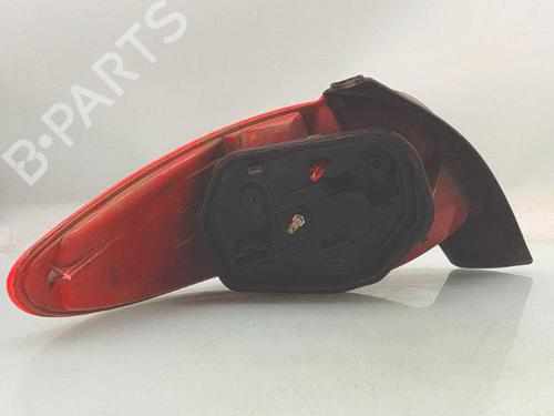 Used Right taillight Right taillight 37592668 37592668